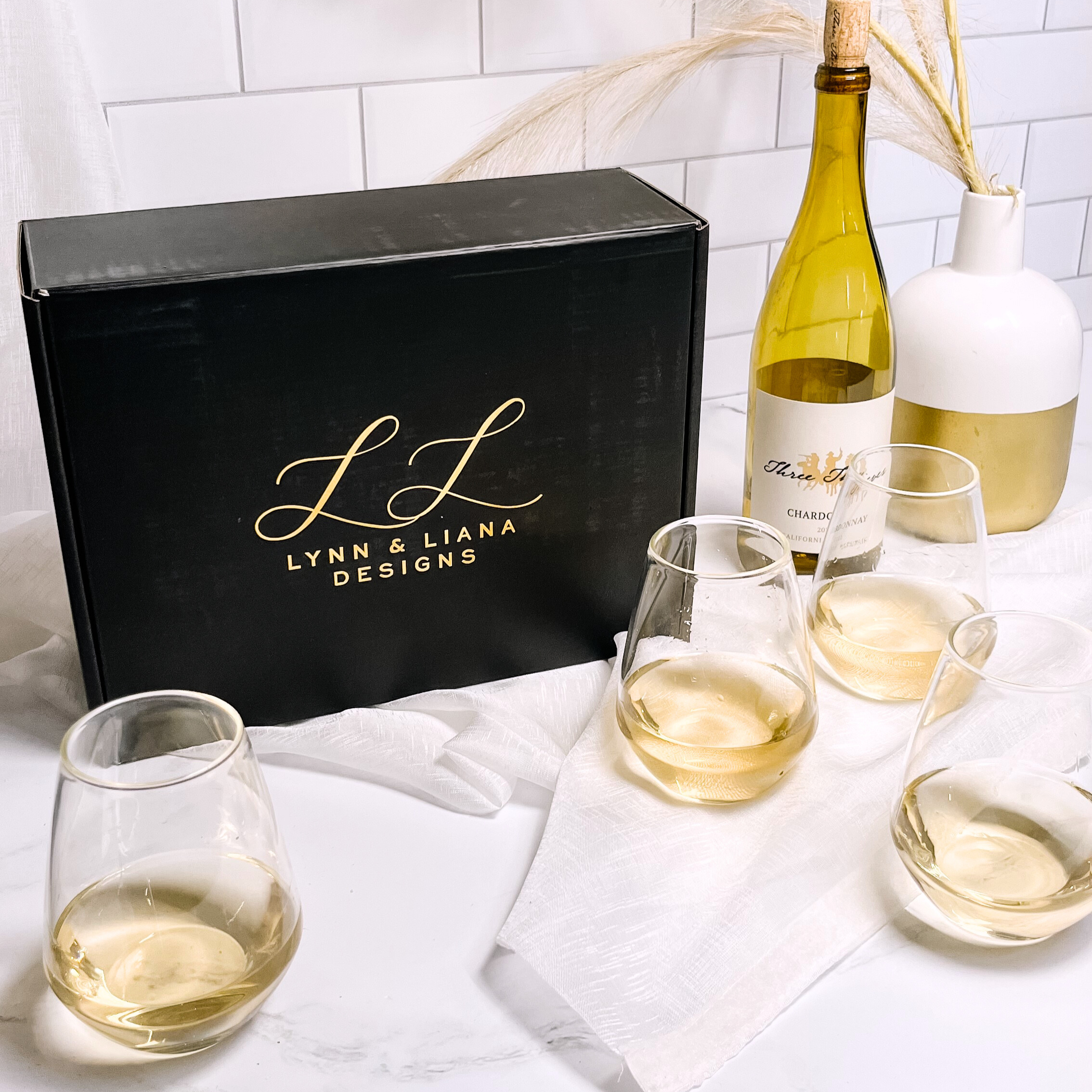 Wine Glasses (Set of 2)