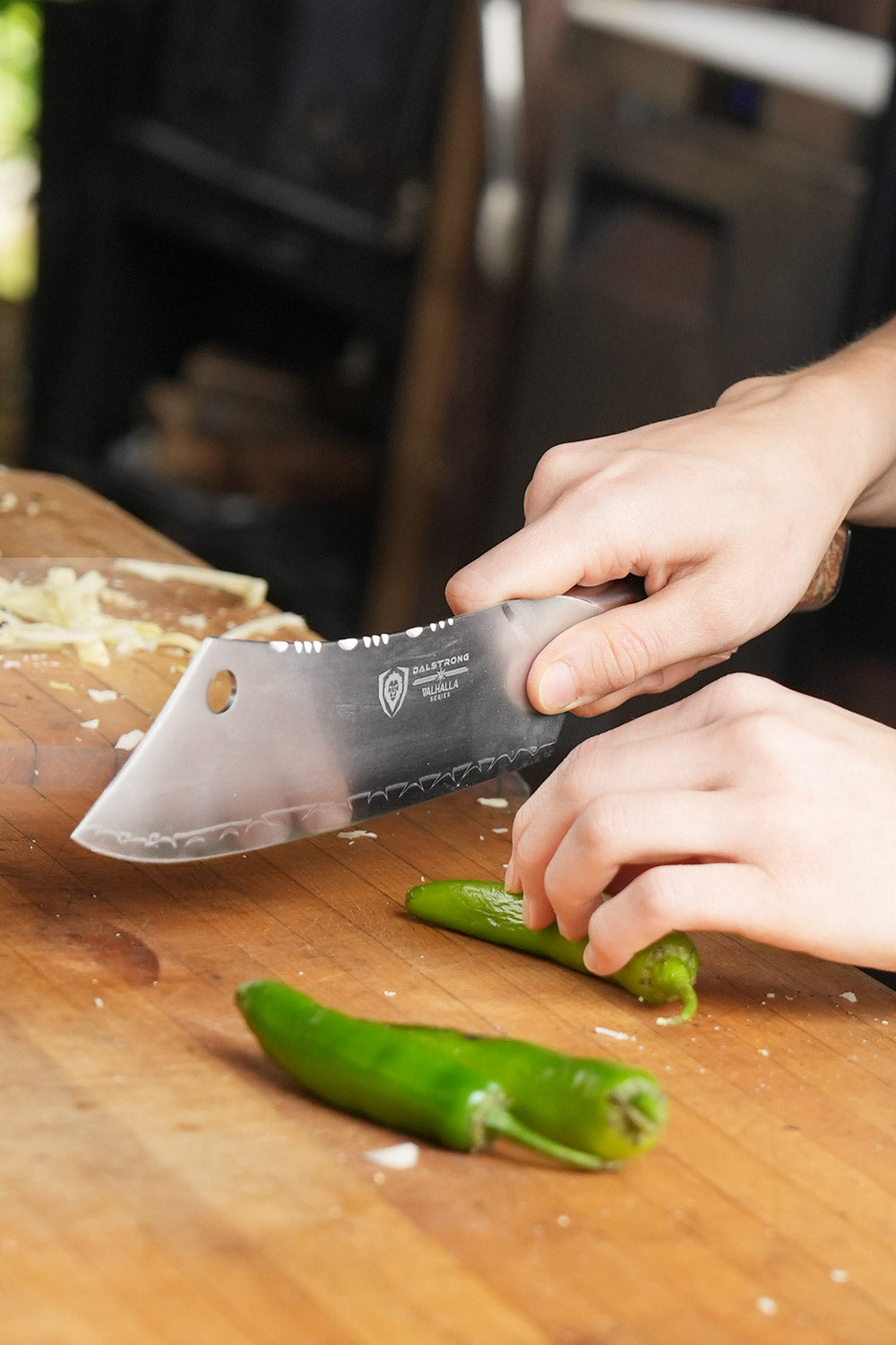 Chef & Cleaver Crixus Knife 8" | Green Handle | Valhalla Series | Dalstrong ©