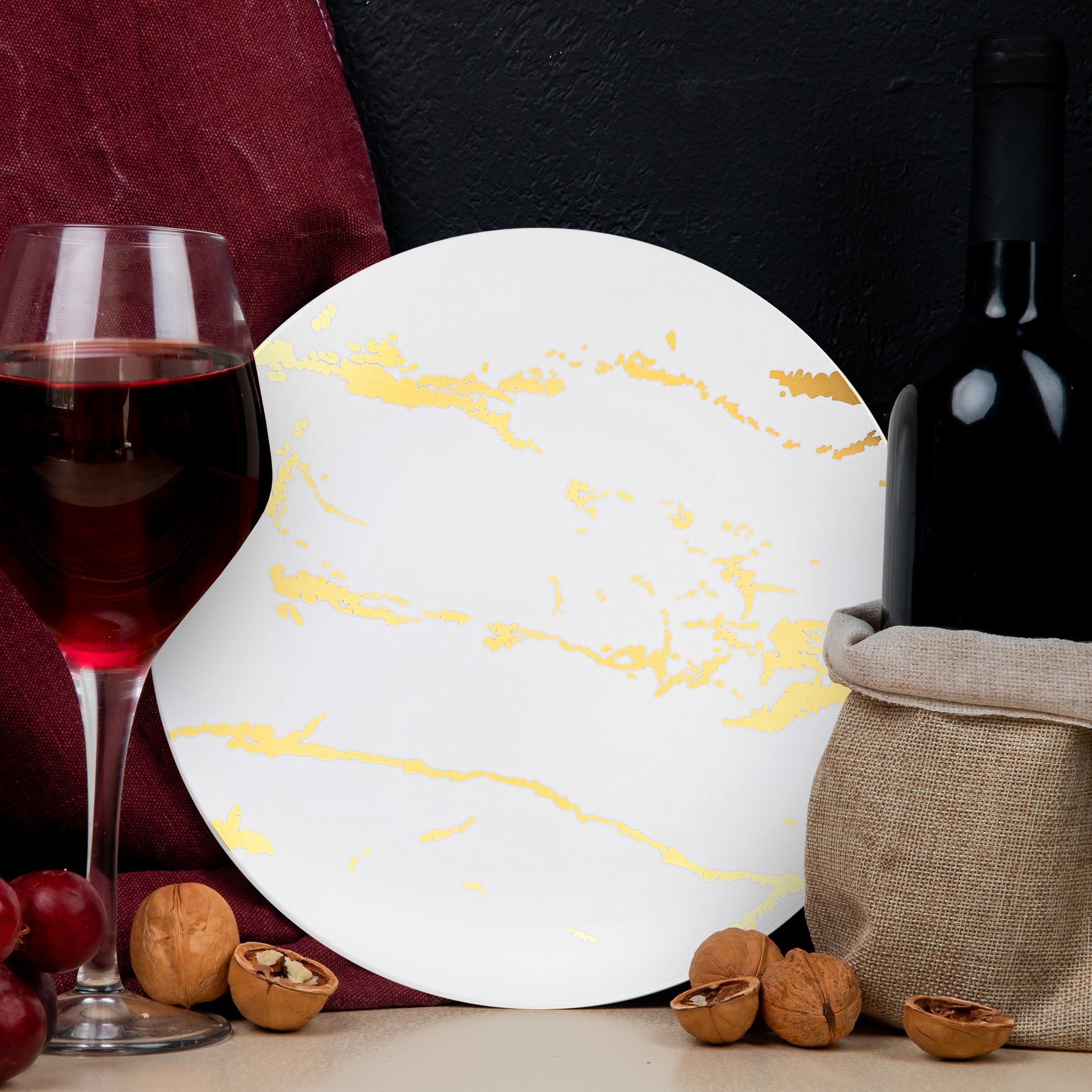 White with Gold Marble Stroke Round Disposable Plastic Dinner Plates (10.25")