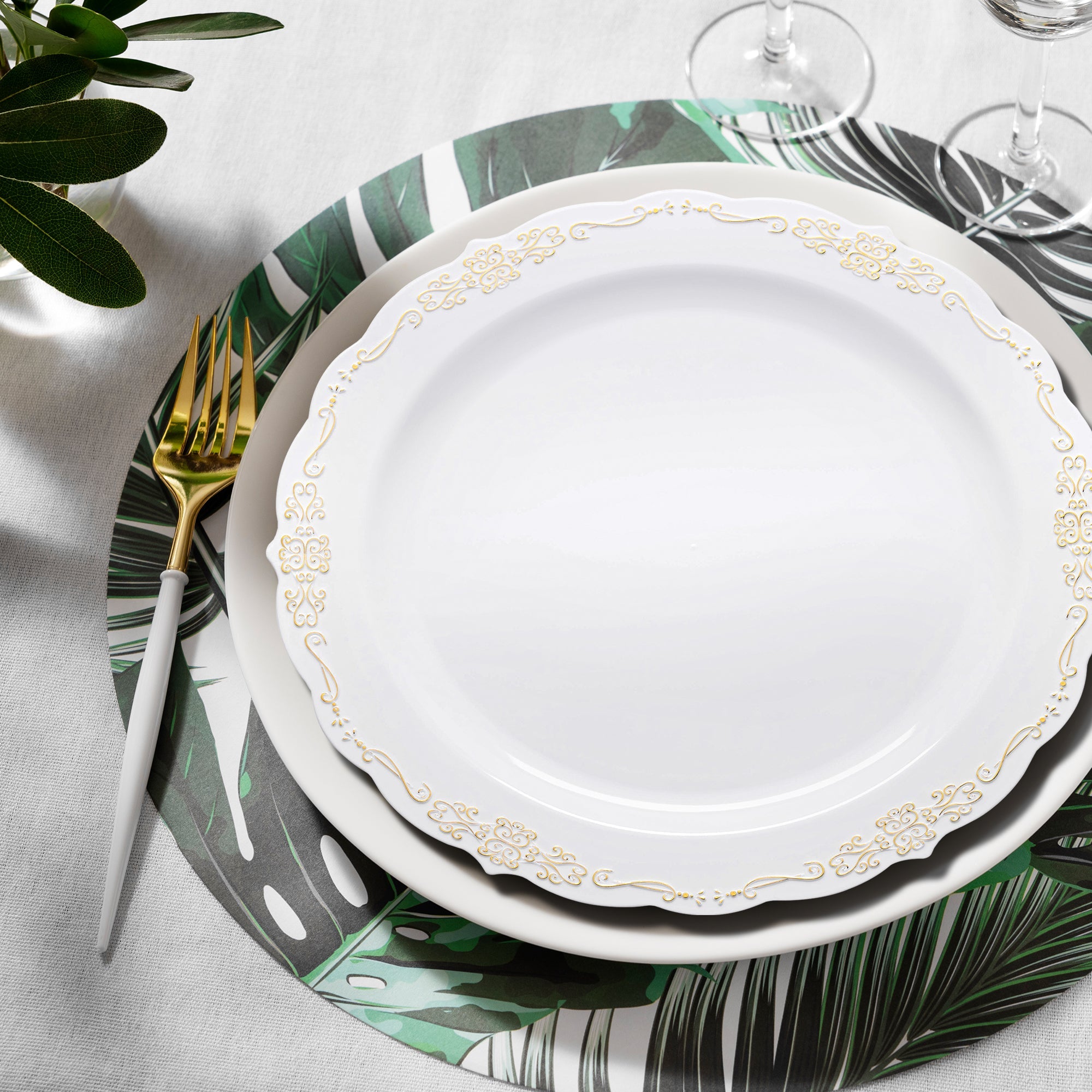 White with Gold Vintage Rim Round Disposable Plastic Dinner Plates (10")