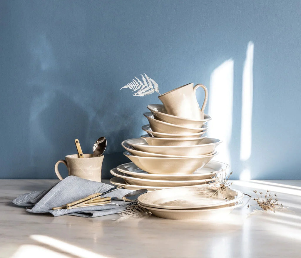 Simon Pearce Cavendish Dinnerware Collection