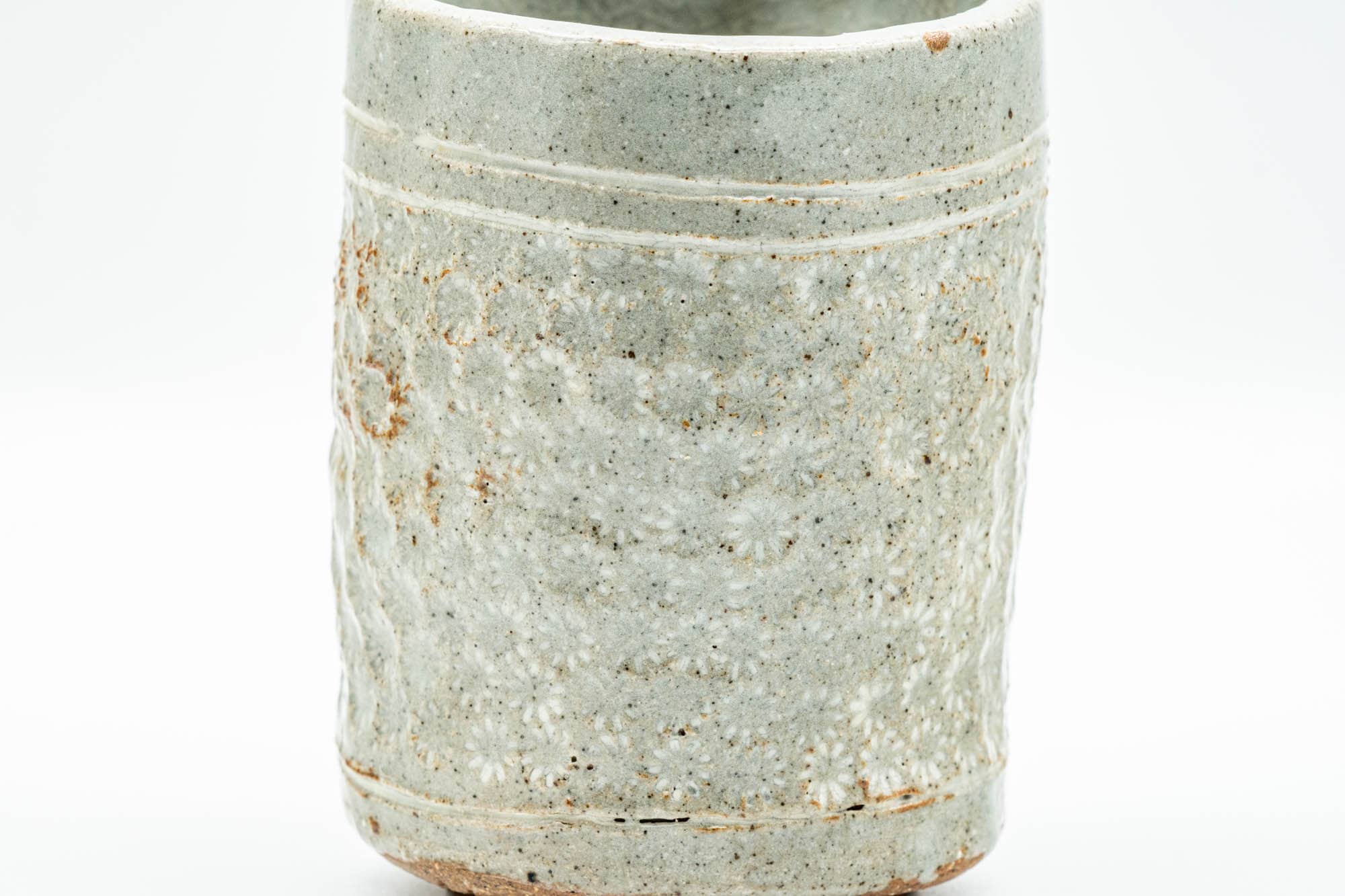 Japanese Teacup - Chrysanthemum Grey Glazed Wabi-Sabi Yunomi - 140ml