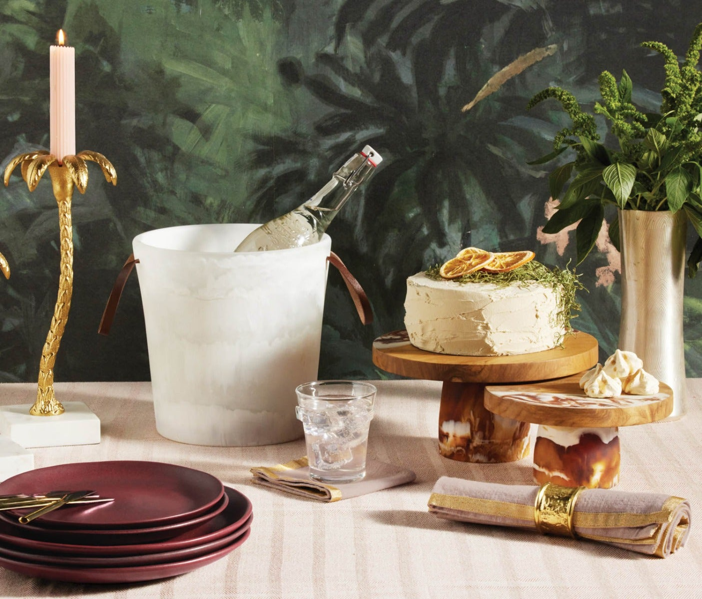 Wesley White Swirled Resin Champagne Bucket