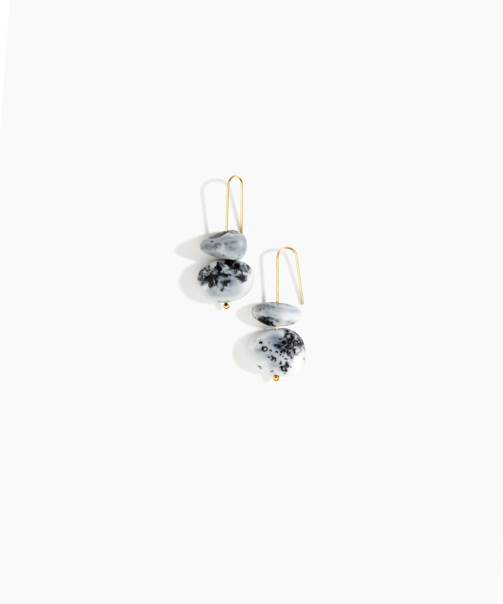 Temple Earth Wire Earrings