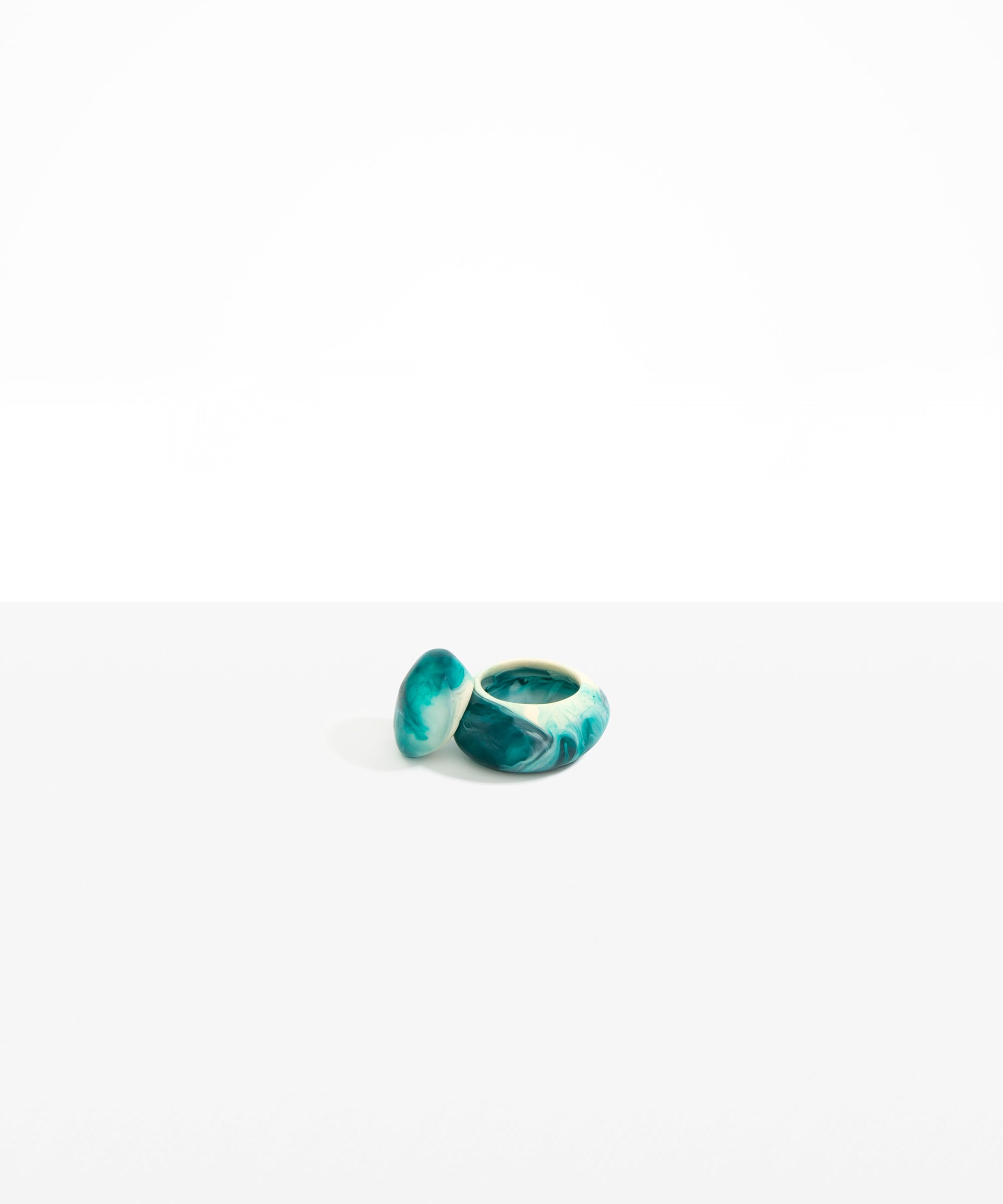 Small Pebble Jar