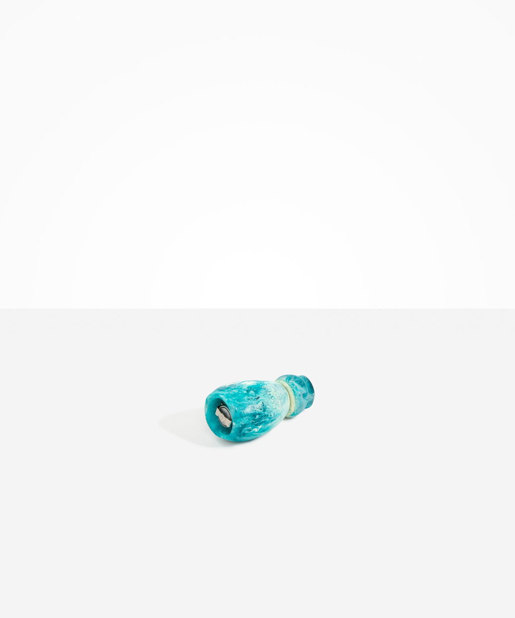 Pepper Boulder Grinder