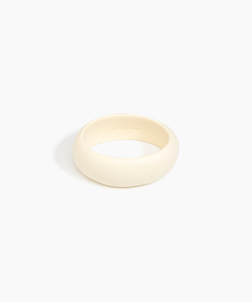 Medium Organic Oval Bangle