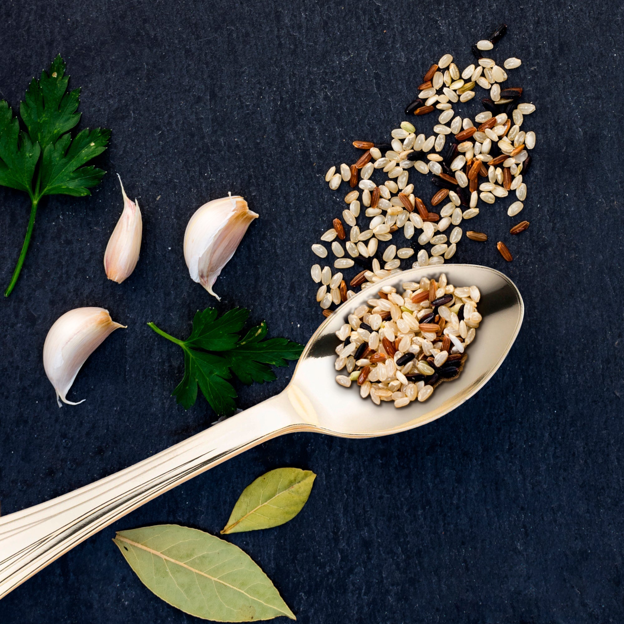 Shiny Metallic Groove Gold Plastic Spoons