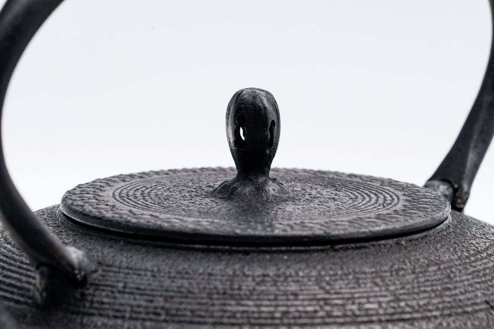 Axle-shaped Cast Iron Tetsubin - 1.2L