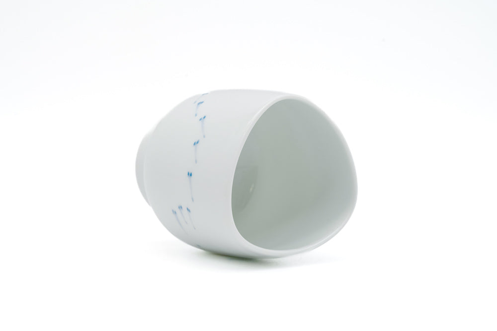 Japanese Teacup - Triangular Medaka Arita-yaki Yunomi - 180ml