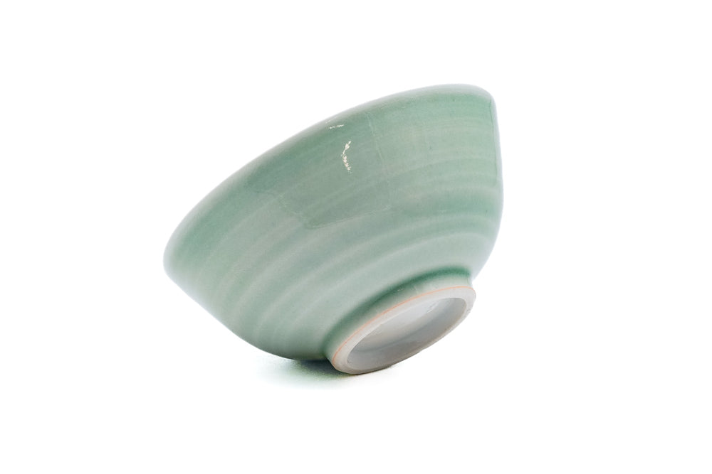 Wide Celadon Kumidashi Teacup - 150ml