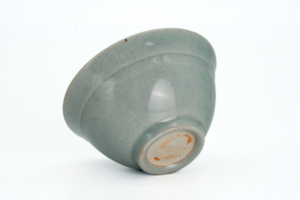 Celadon Peony Leaves Kumidashi Teacup - 80ml