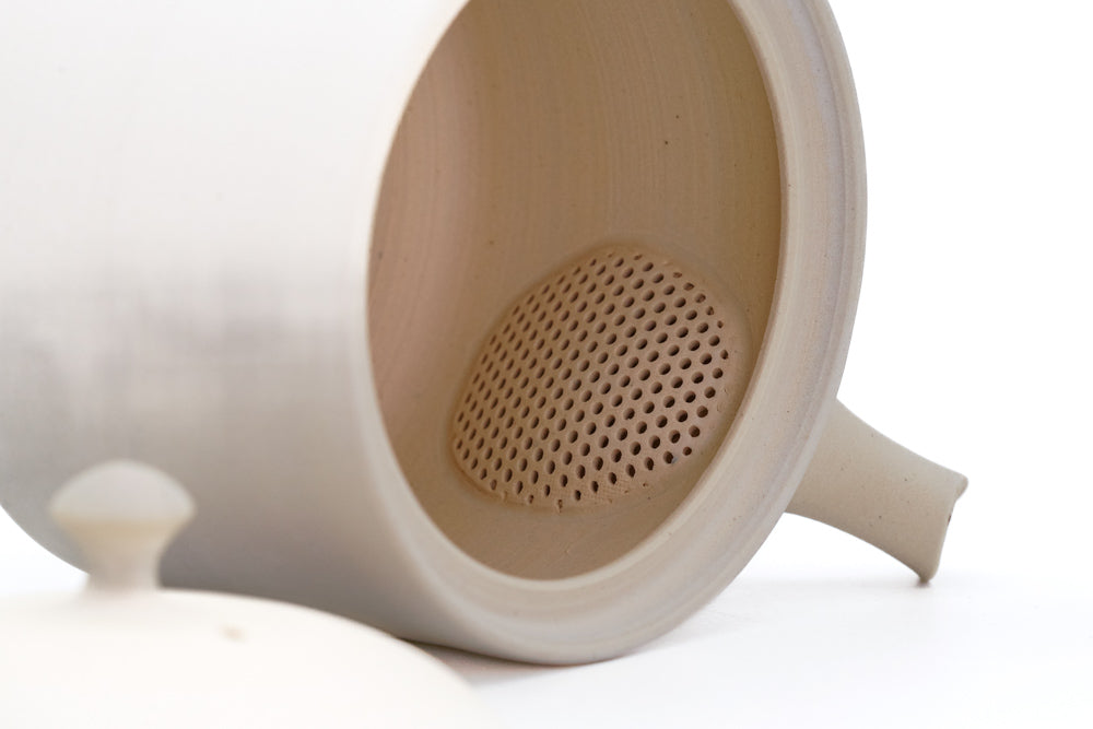 Matte White Cylindrical Tokoname Teapot - 200ml