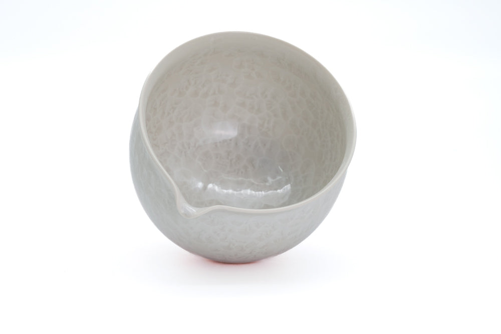 Pink Gradient Hanakessho Crystal Glaze Spouted Matcha Bowl