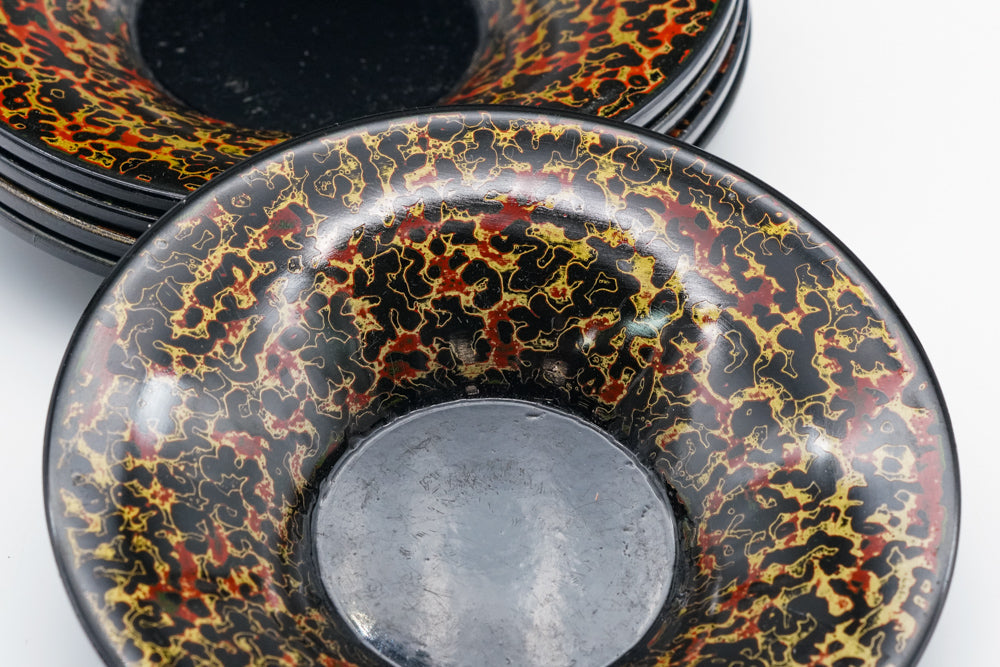 Japanese Chataku - Set of 5 Gold-Red Kara-nuri Lacquer Tea Saucers