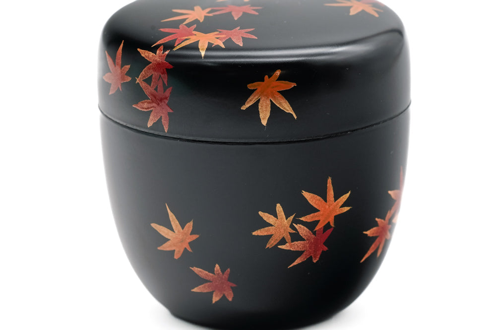 Momiji Natsume - Black Lacquer Tea Caddy