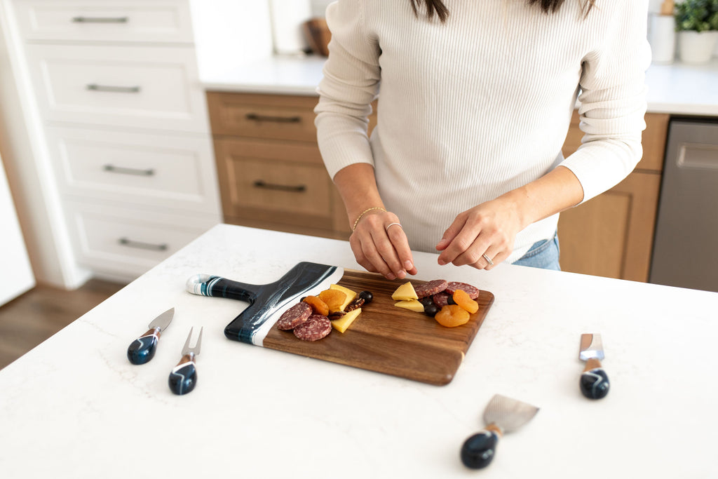 Medium Acacia Cheese Boards