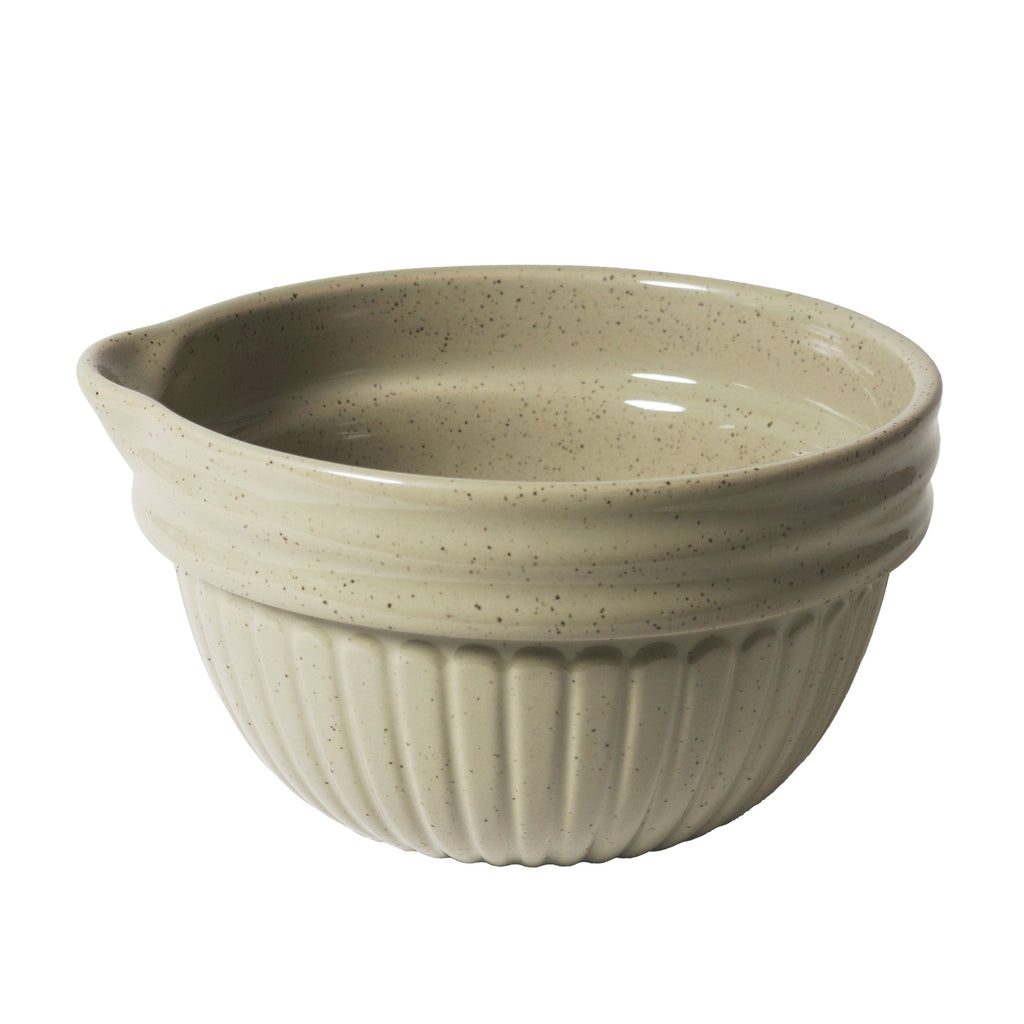 Scallop Bowl in Peppercorn / Kitchen Life