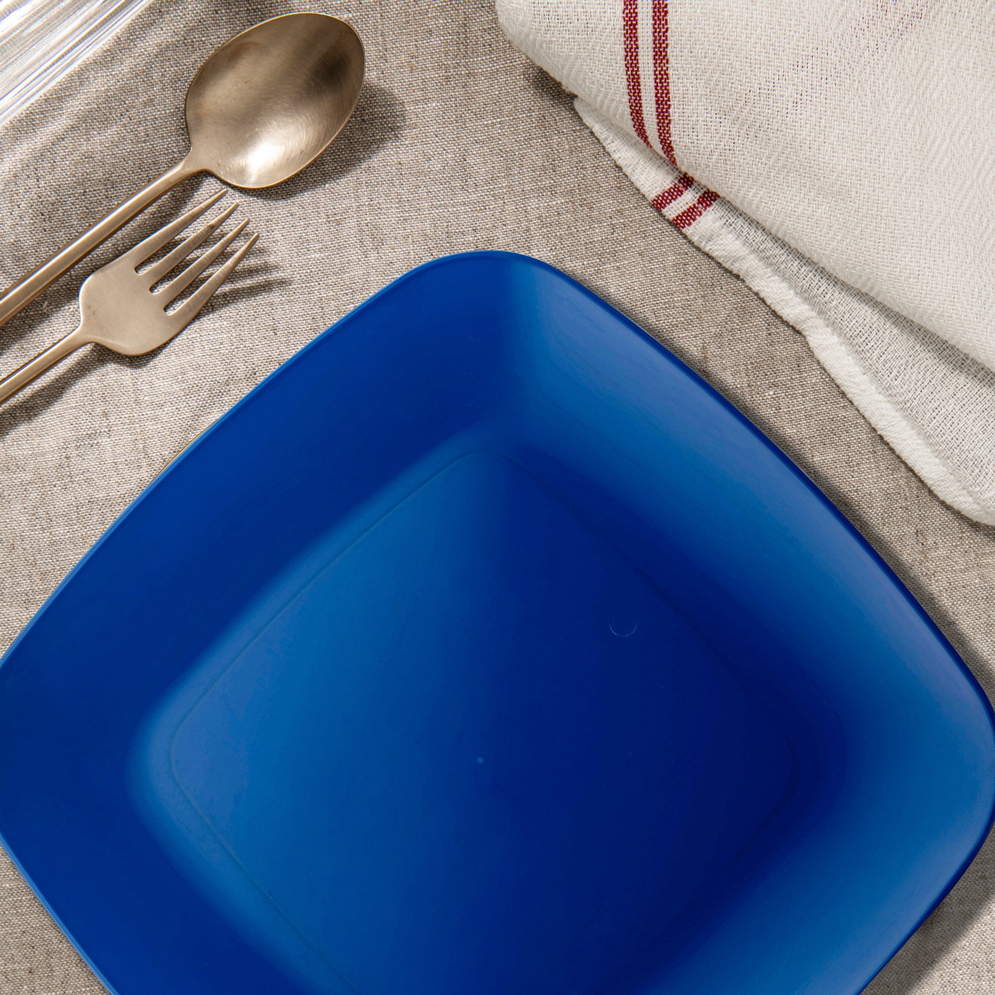 Blue Flat Rounded Square Disposable Plastic Buffet Plates (8.5")