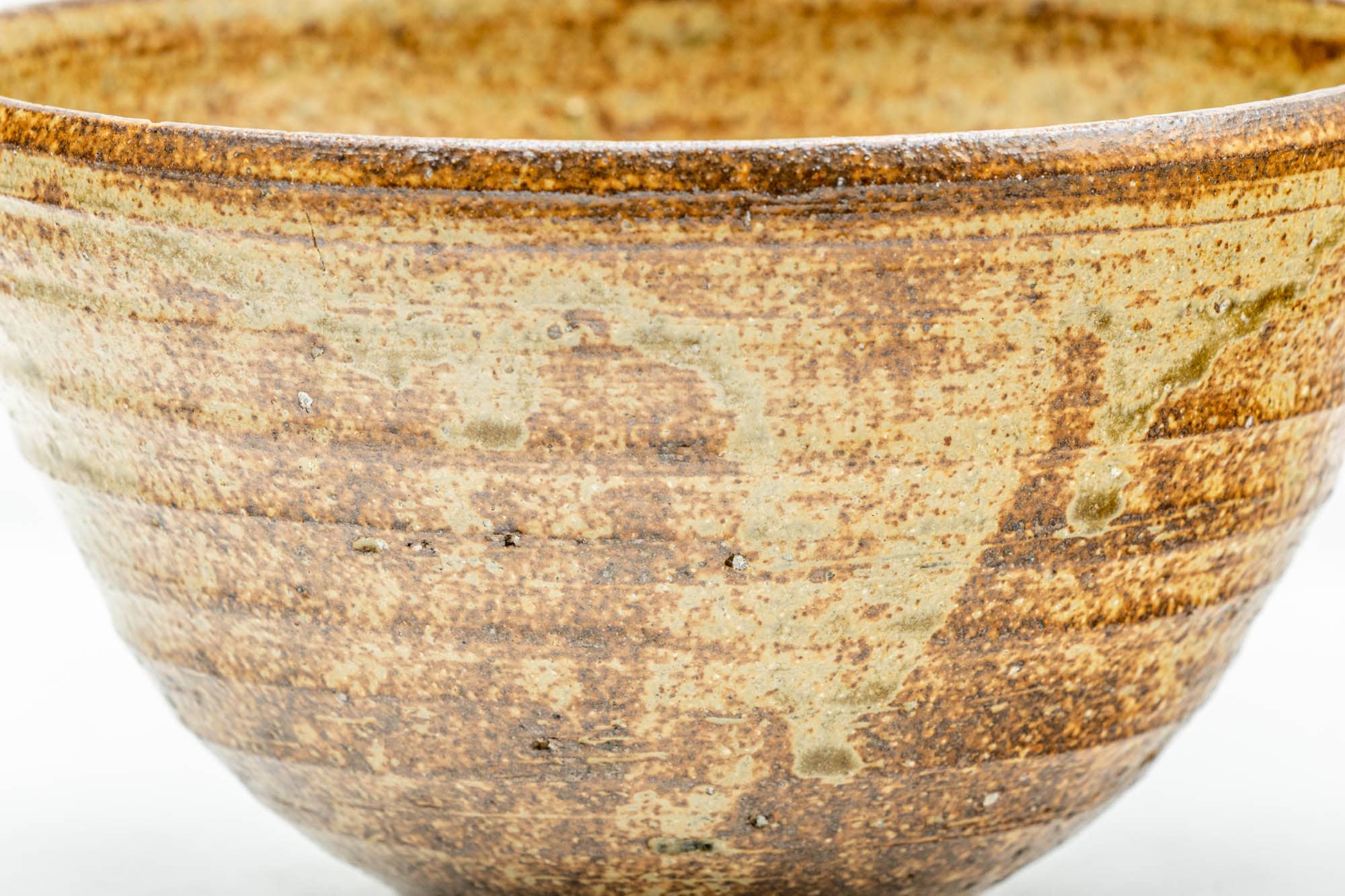 Japanese Matcha Bowl - Beige Black Inner-Glazed Spiraling Chawan - 450ml