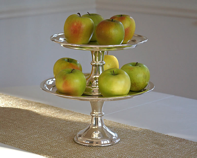 Hôtel Silver Pedestal Cake Stand