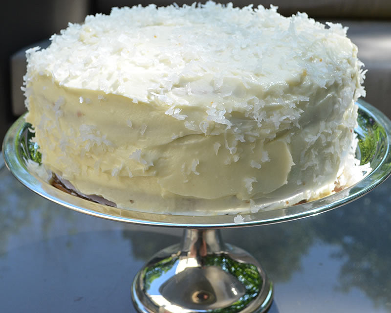 Hôtel Silver Pedestal Cake Stand