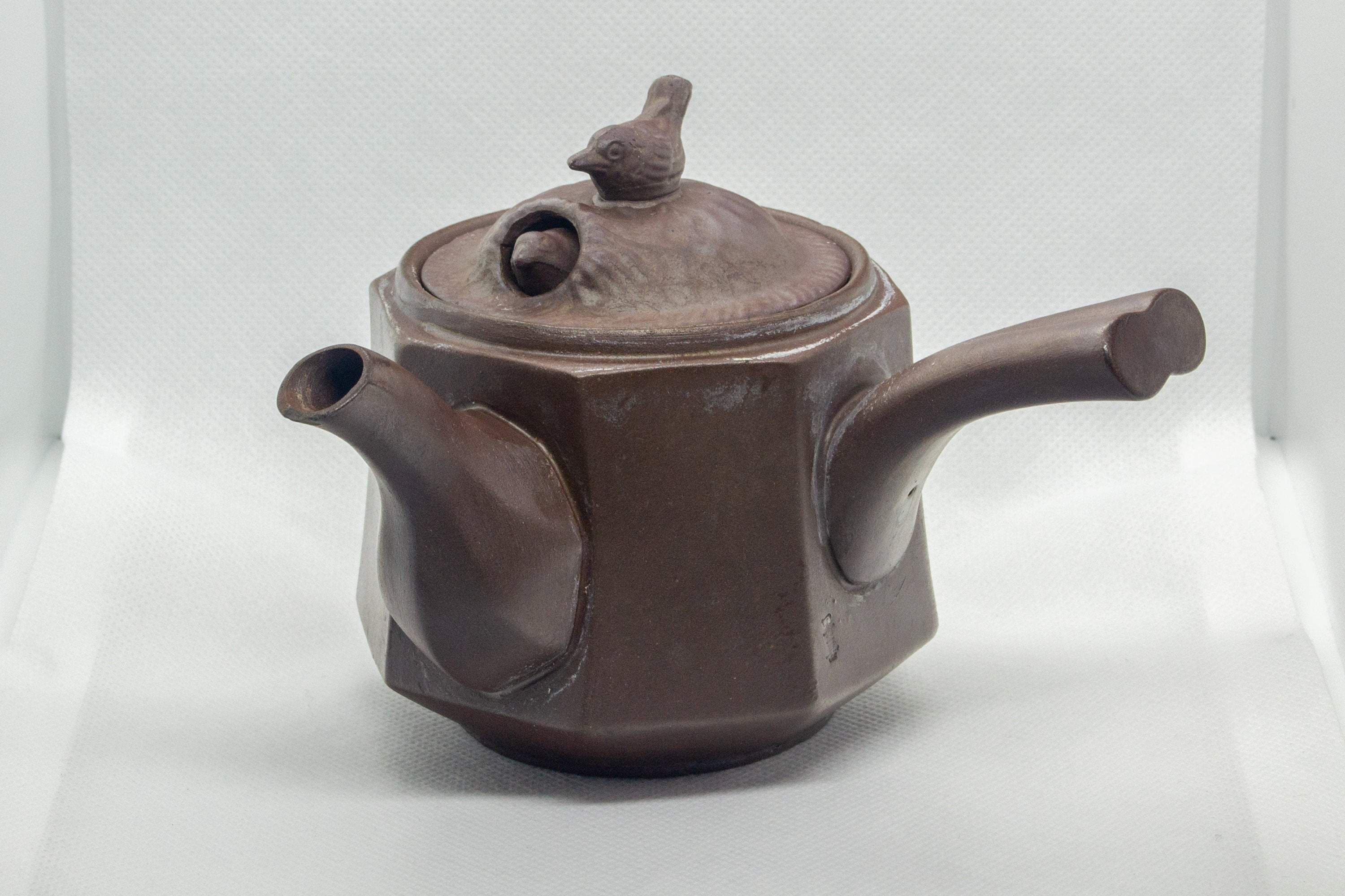 Japanese Kyusu - 萬古焼 Birds Perched Octagonal Banko-yaki Debeso Teapot - 290ml