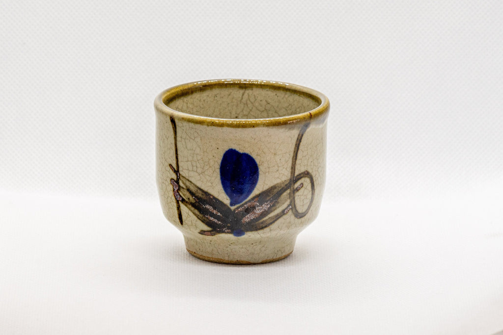 Japanese Teacup - Beige Yunomi with Blue Flower Petal Decoration - 105ml