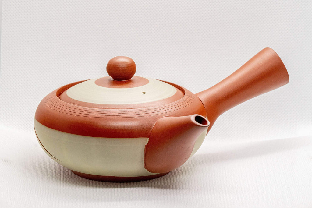 Japanese Tea Set -  White Sgraffito Tokoname-yaki Ceramic Kyusu and 5 Lidded Teacups