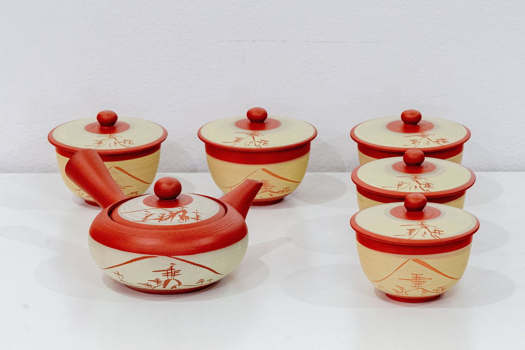 Japanese Tea Set -  White Sgraffito Tokoname-yaki Ceramic Kyusu and 5 Lidded Teacups
