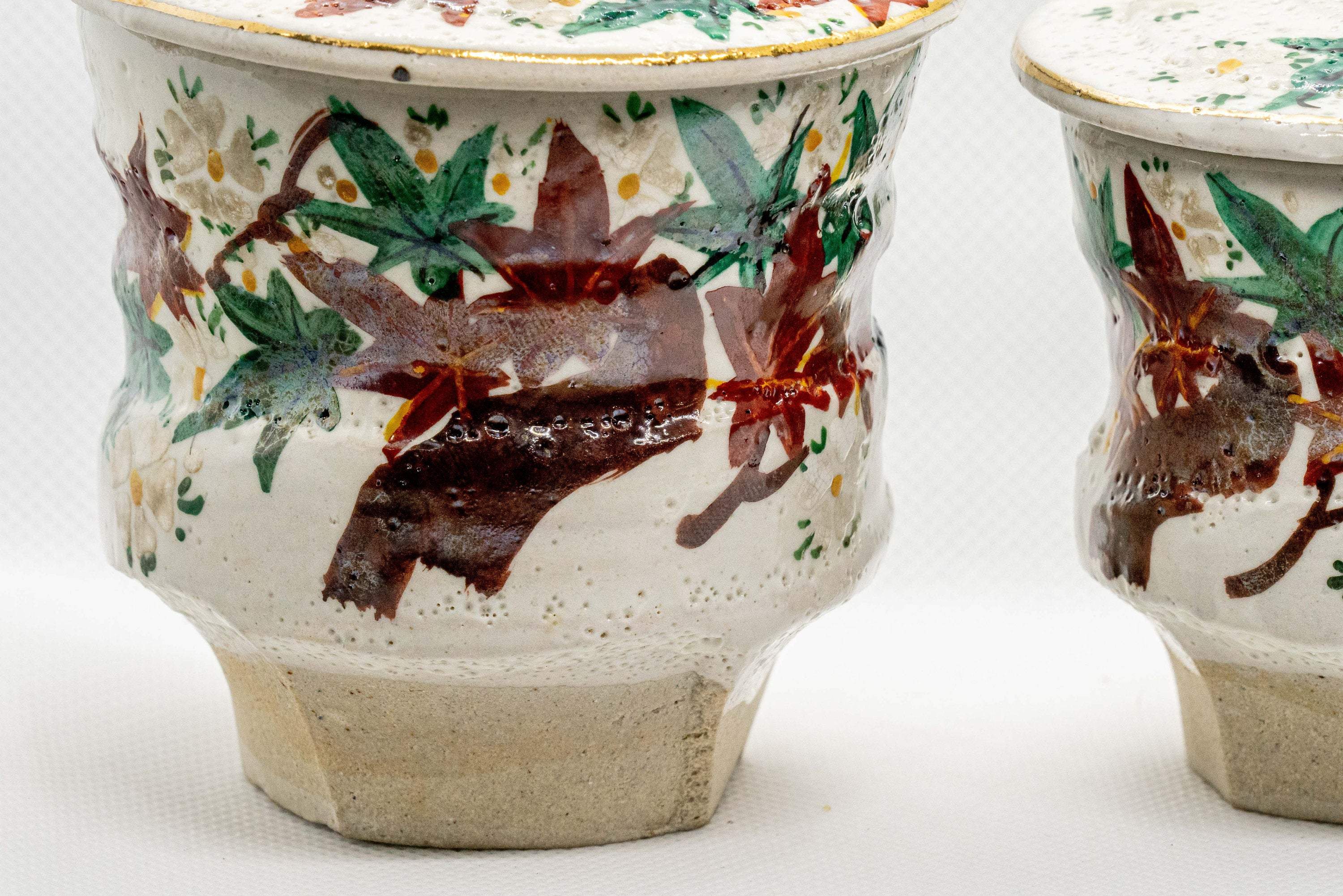 Japanese Teacups - Pair of Lidded Inuyama-yaki Meoto Yunomi