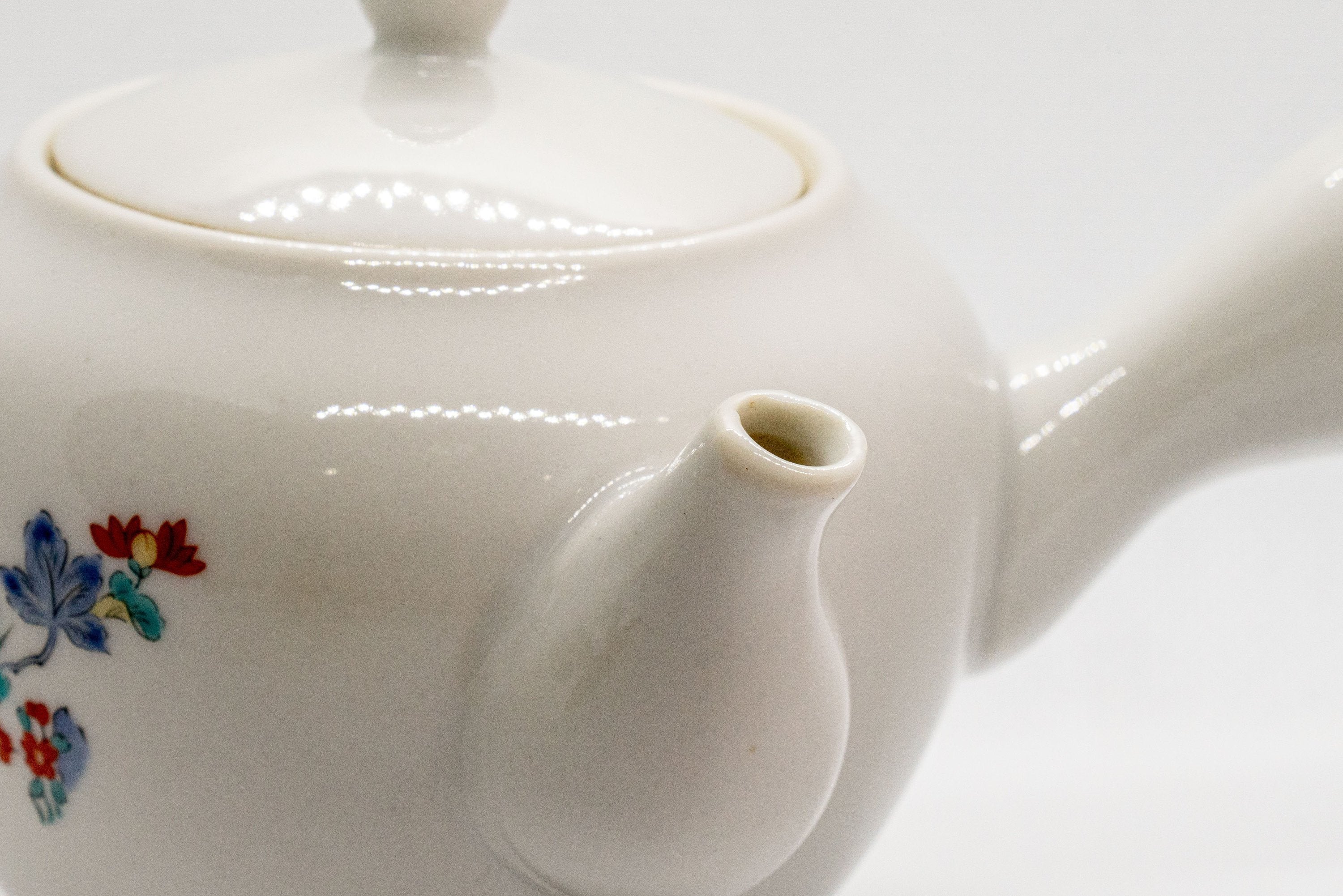 Japanese Kyusu - White Porcelain Teapot with Elegant Persimmon Decoration - 250ml