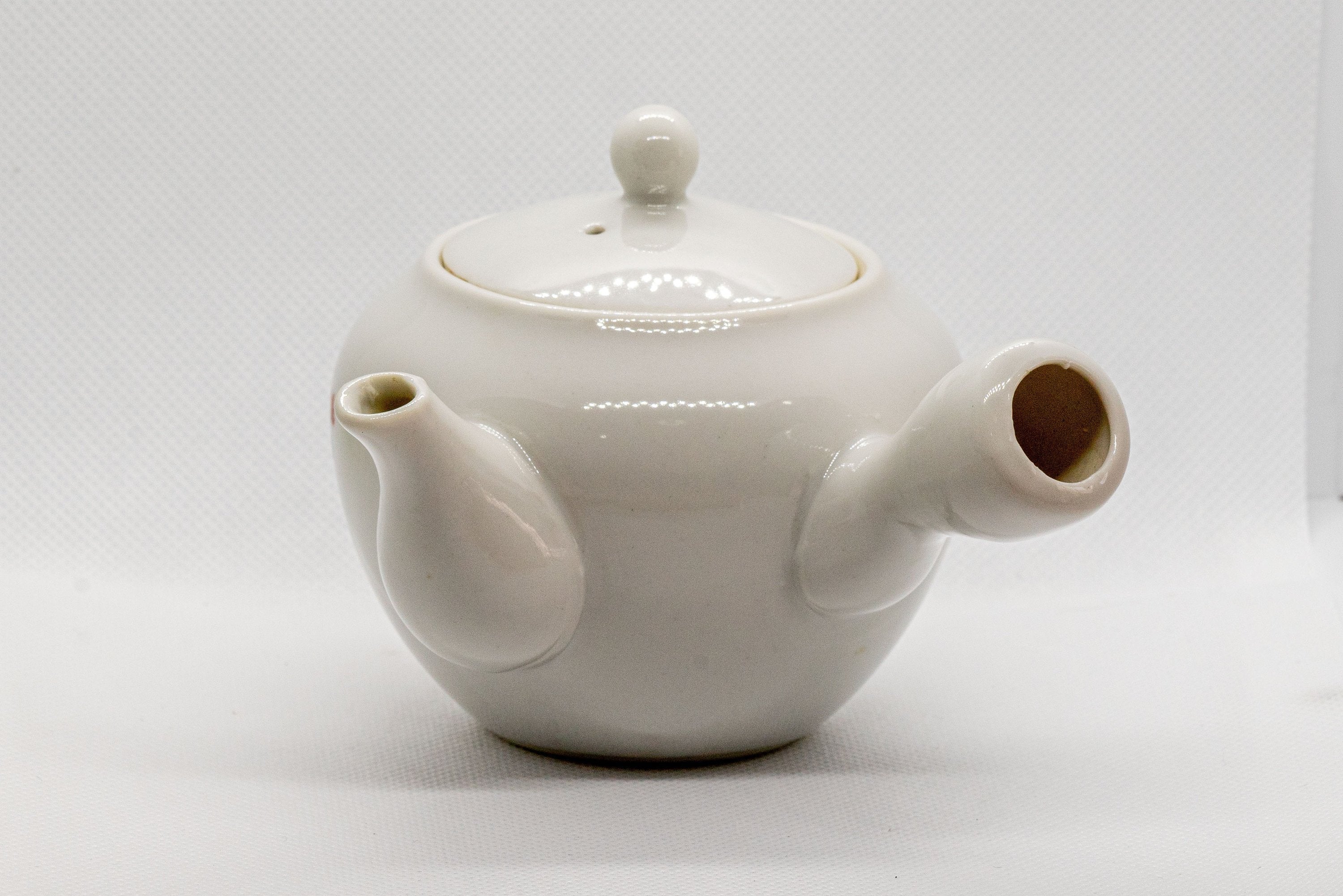 Japanese Kyusu - White Porcelain Teapot with Elegant Persimmon Decoration - 250ml