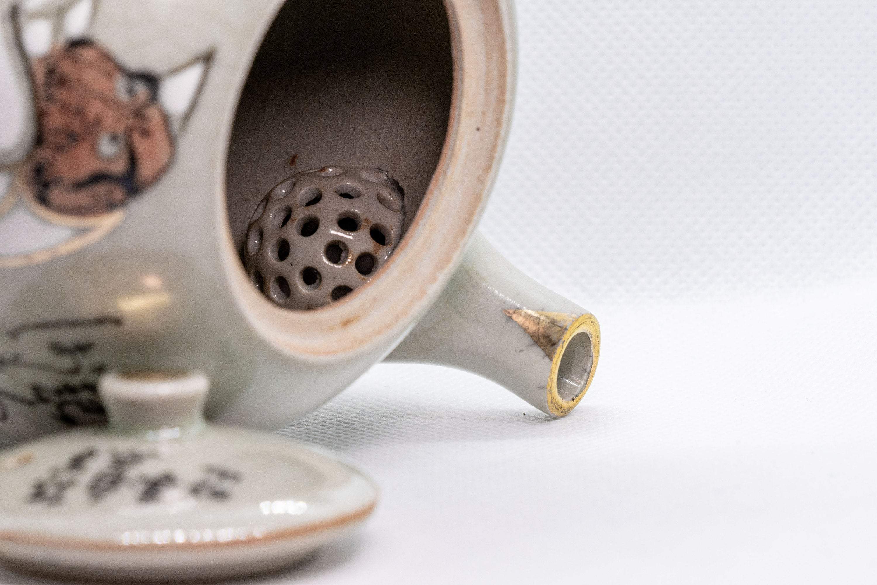 Japanese Kyusu - Maru-gata Teapot with Calligraphy, Gilding, and Painted Figures - 450ml