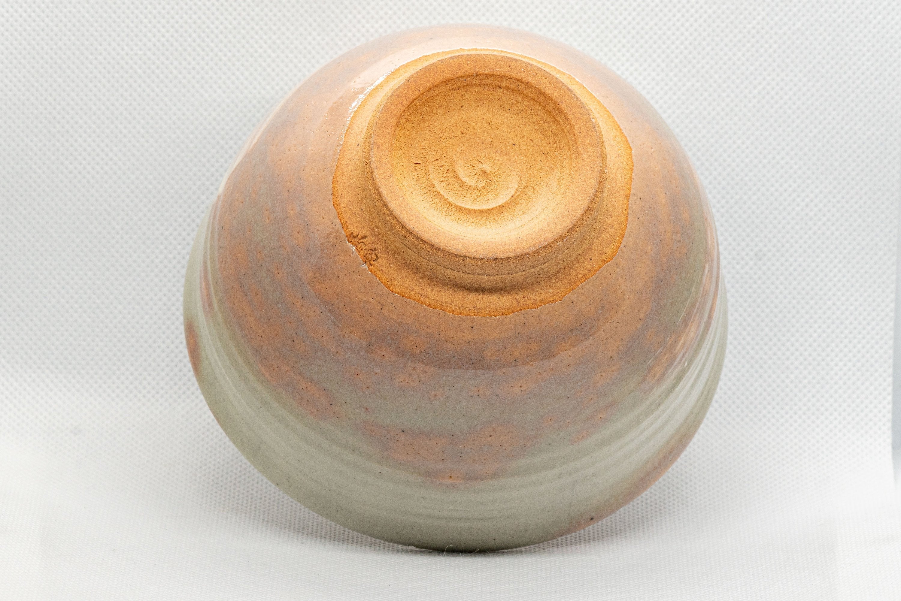 Japanese Matcha Bowl - Shigaraki-yaki Gohonte Wan-nari Chawan - Nishio Kashu