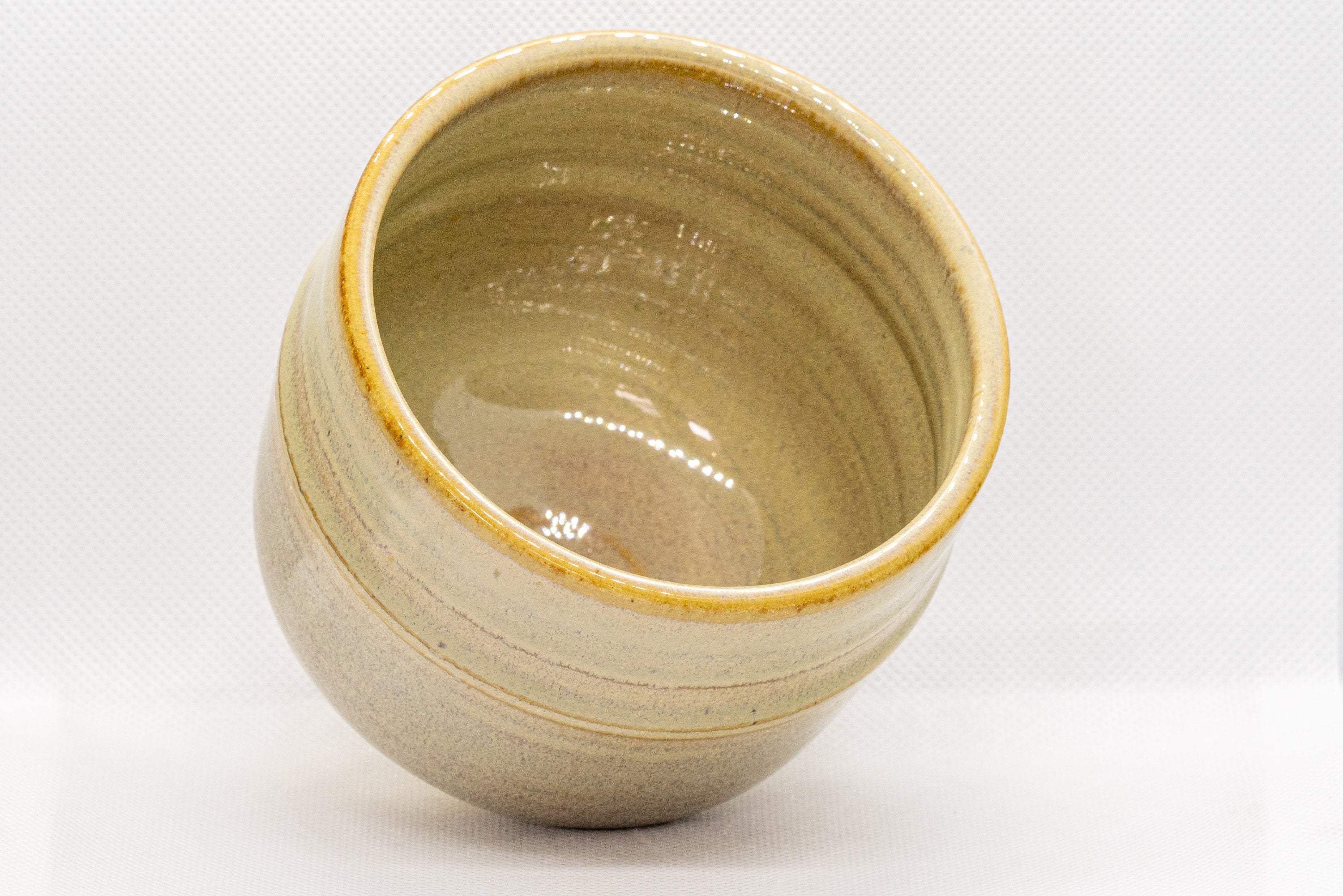 Japanese Matcha Bowl - 赤膚山 Akiyama Kiln Tsutsu-gata Akahada-yaki Chawan - 475ml