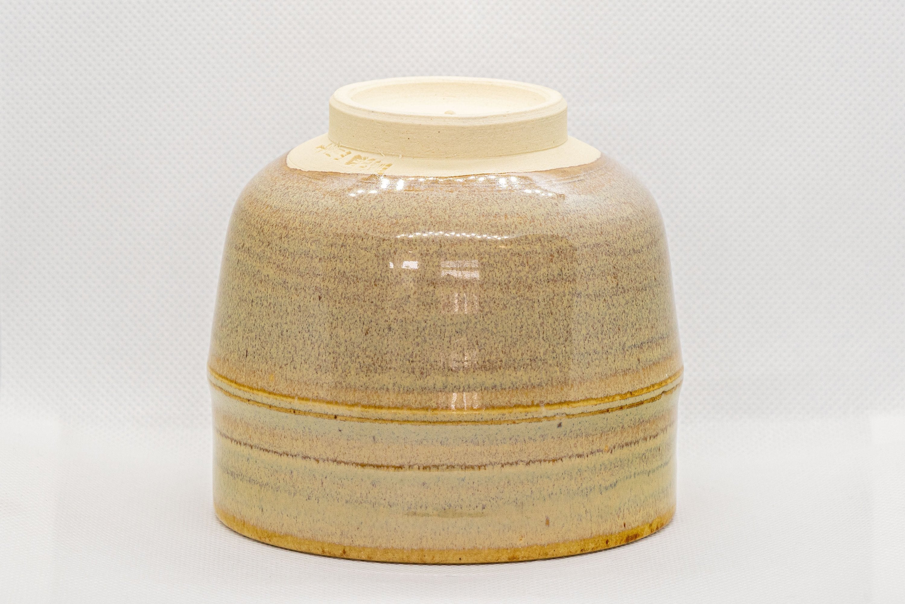 Japanese Matcha Bowl - 赤膚山 Akiyama Kiln Tsutsu-gata Akahada-yaki Chawan - 475ml
