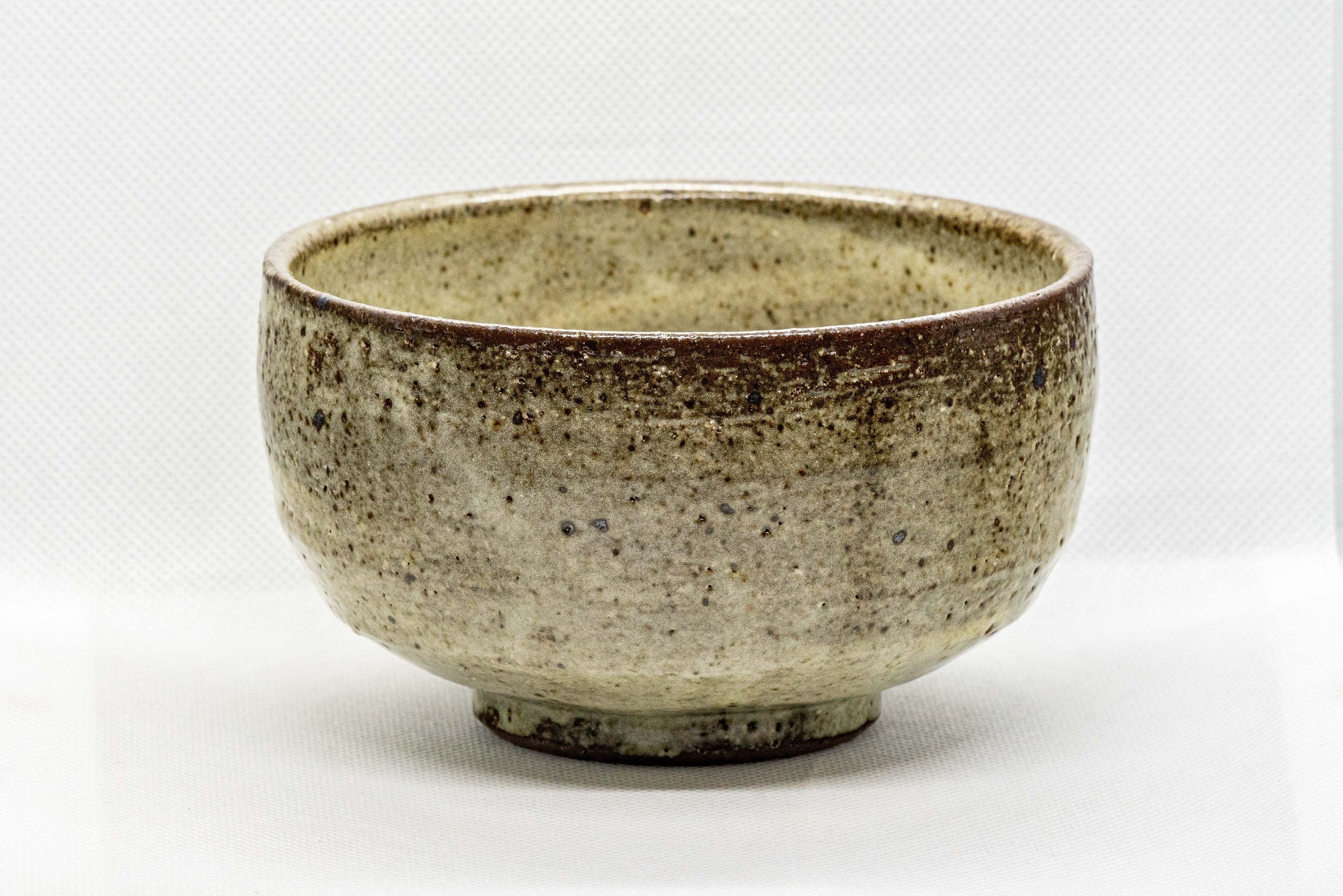 Japanese Matcha Bowl - Mino-yaki hantsutsu-gata chawan - 400ml
