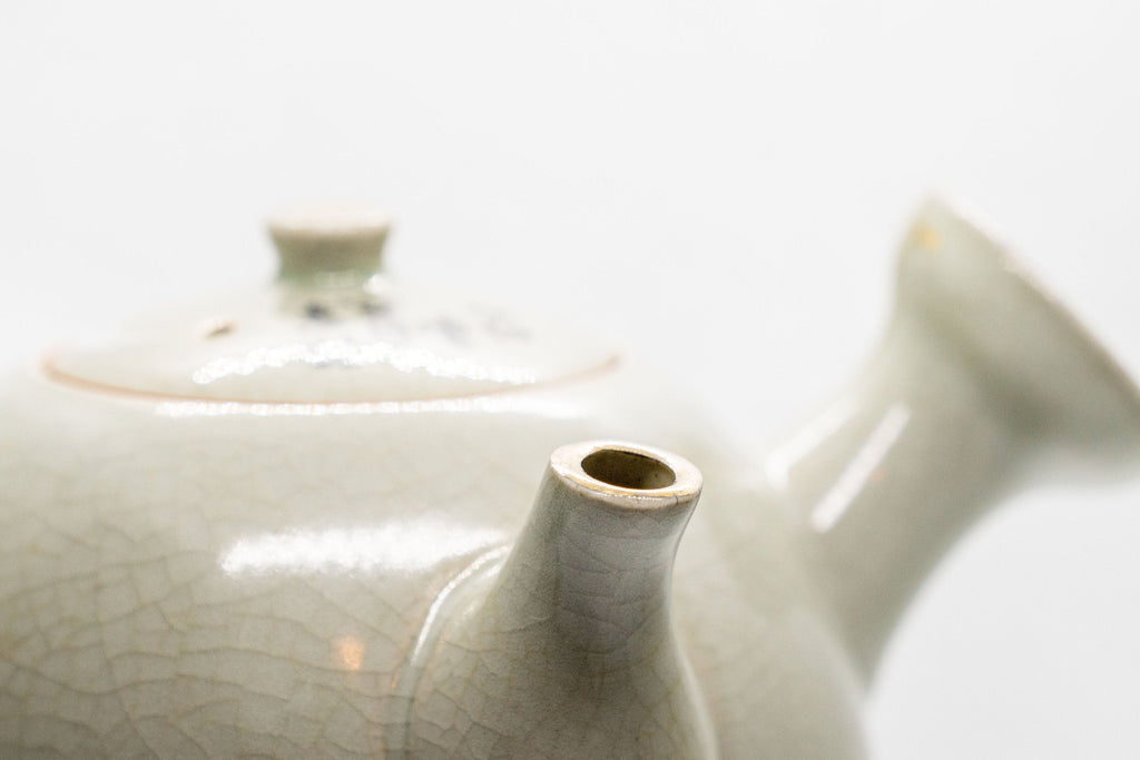 Japanese Kyusu - Maru-gata Teapot with Calligraphy, Gilding, and Painted Figures - 450ml
