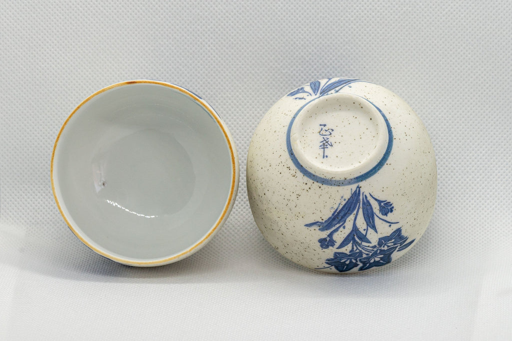 Japanese Teacup Pair - Classic blue and white yunomi - 110ml