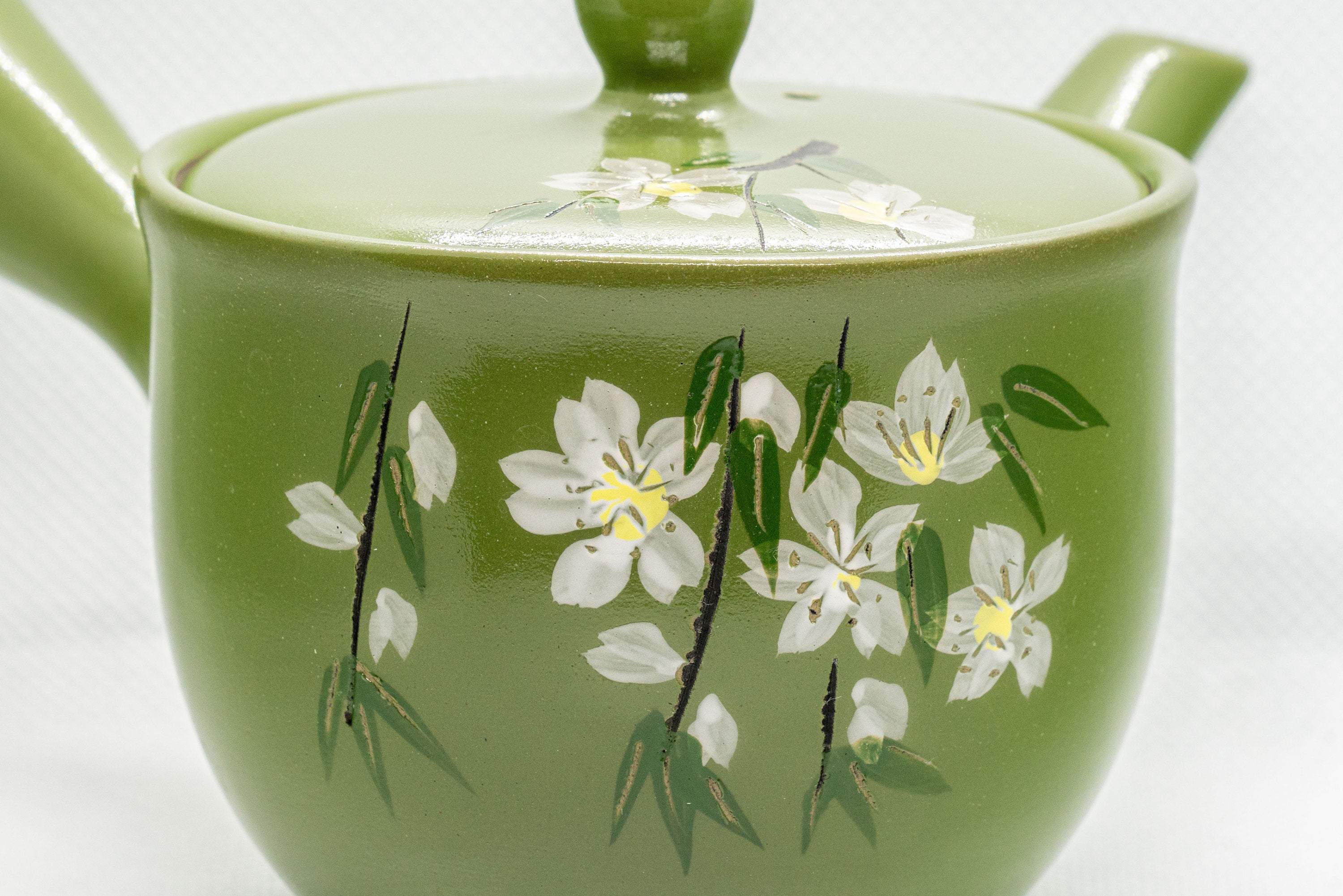 Japanese Kyusu - Floral Green Tokoname-yaki Teapot - 250ml