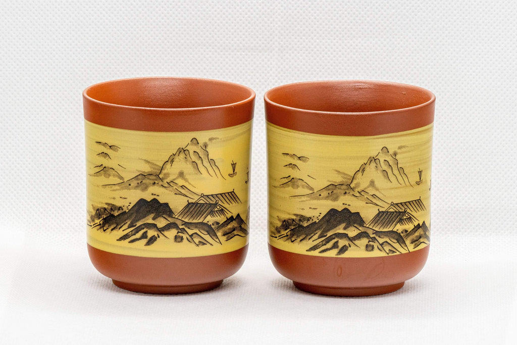 Japanese Teacups - Pair of Mountainous Tsutsu-gata Tokoname-yaki Yunomi - 125ml