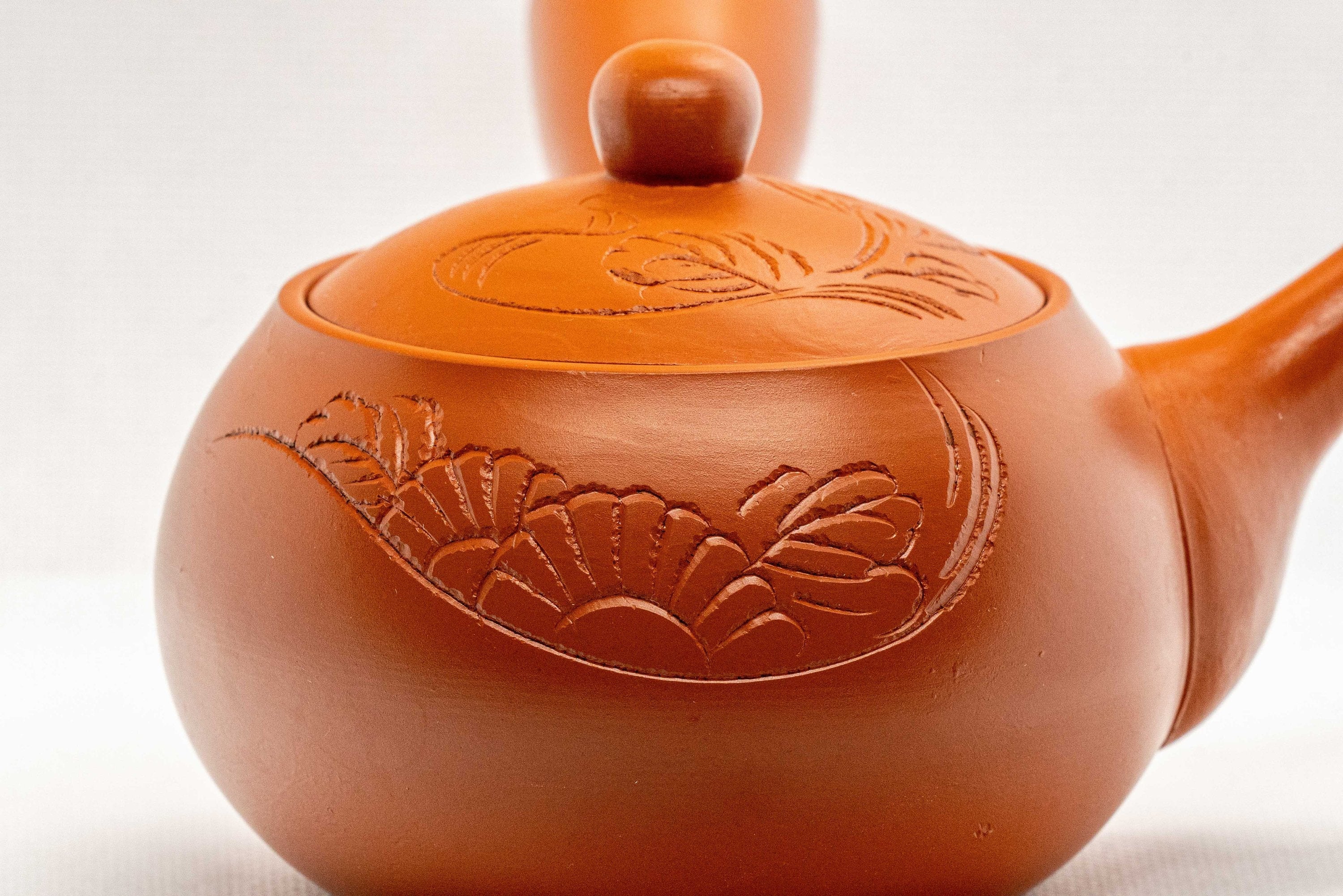 Japanese Kyusu - Maru-gata Tokoname-yaki Debeso Teapot - 260ml