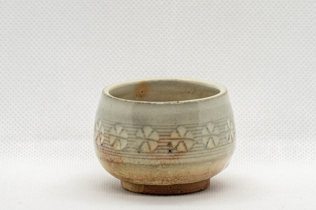 Japanese Teacups - Pair of Floral Wa-nari Hagi-yaki Guinomi - 35ml