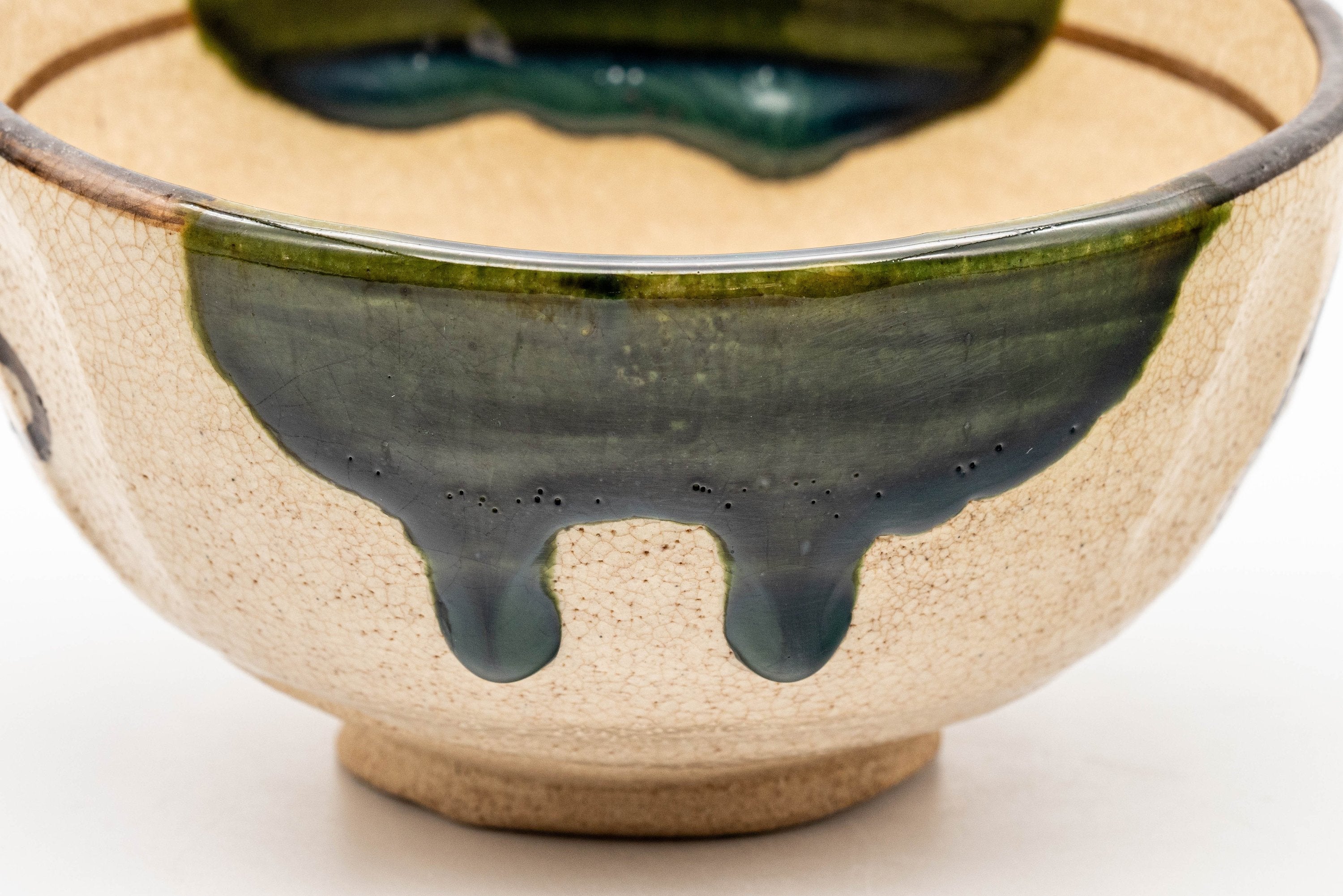 Japanese Matcha Bowl - 野田 東山 Wan-nari Oribe-yaki Chawan - 300ml