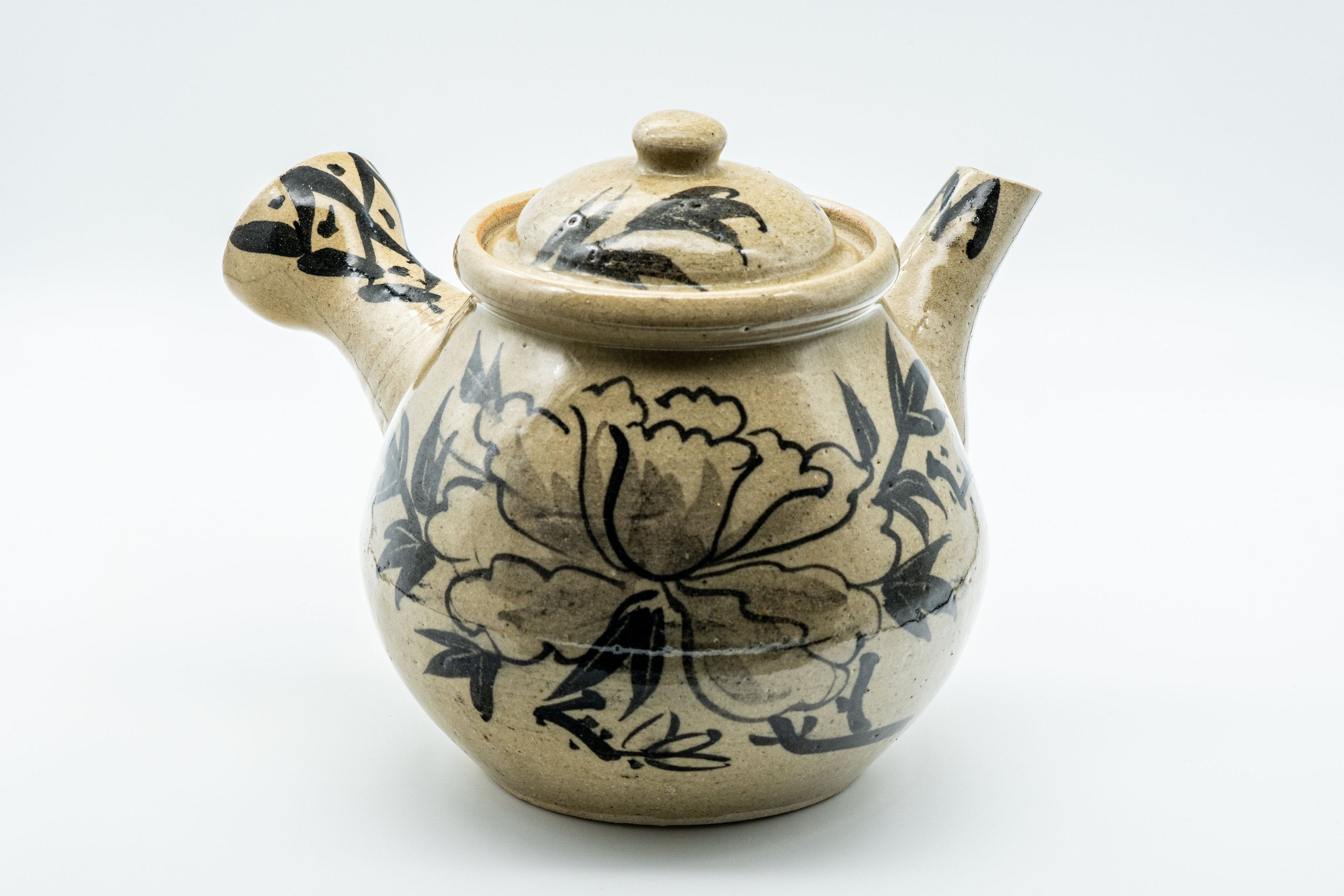 Japanese Kyusu - Large Floral Nasu-gata Do-ake Teapot - 900ml