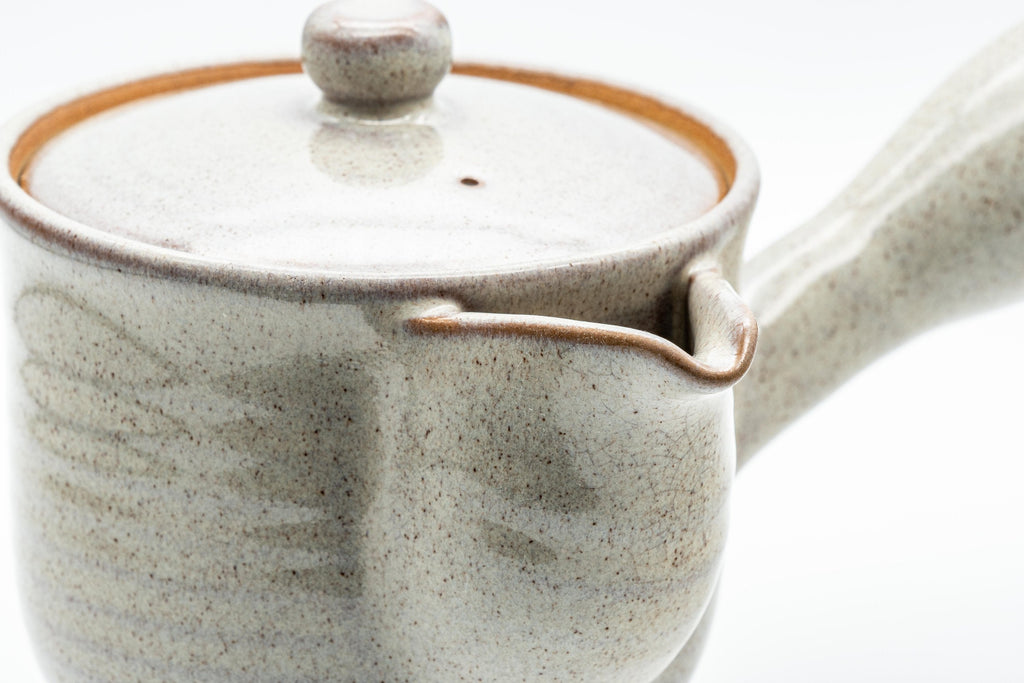 Japanese Kyusu - 萩焼 Houhin-style Hagi-yaki Do-ake Teapot - 450ml