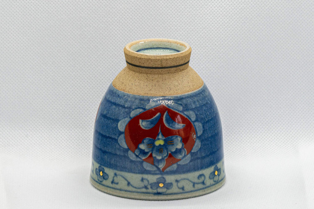 Japanese Teacup - 清秀  Kiyohide Kiln Floral Arita-yaki Yunomi - 190ml