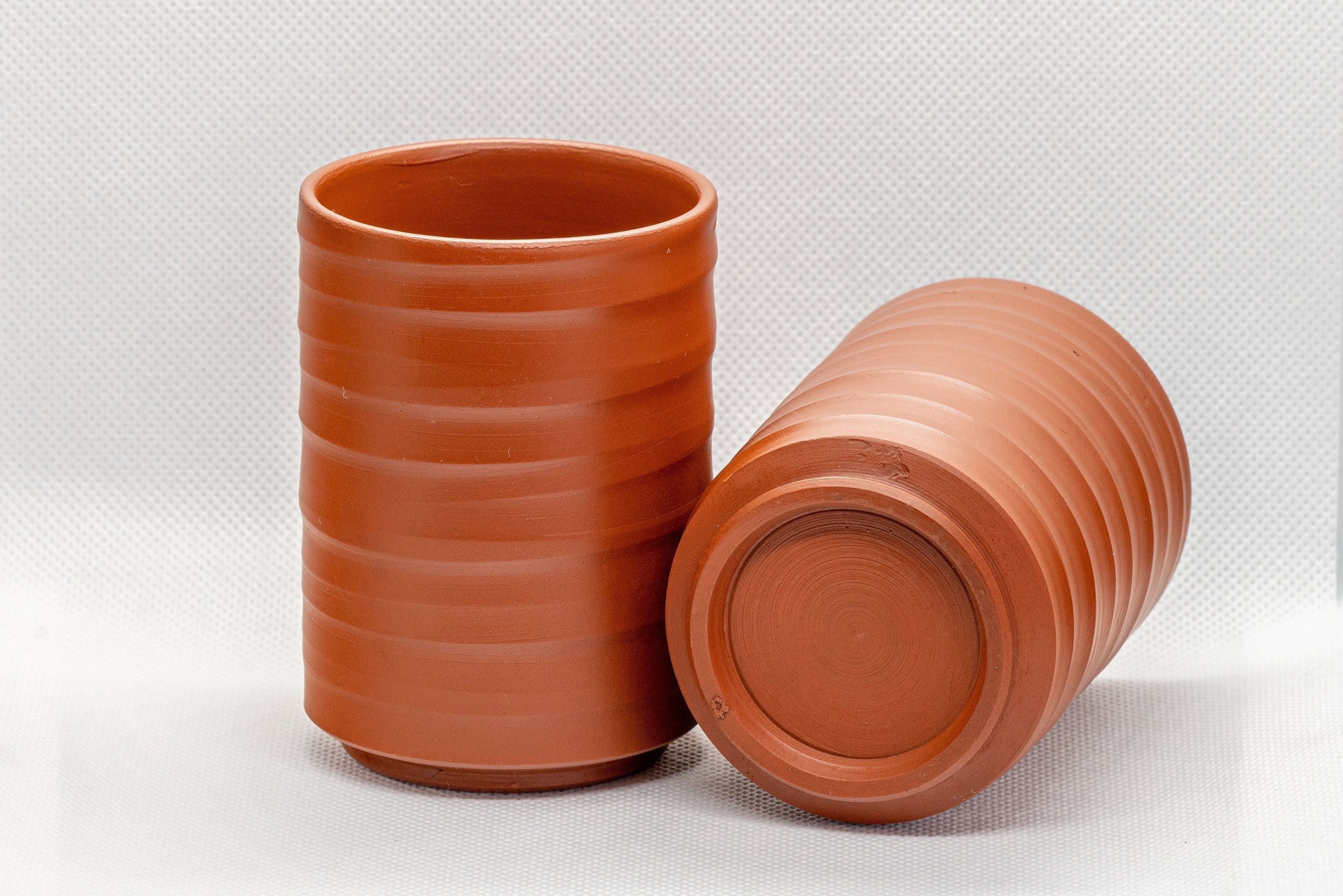 Japanese Teacups - Pair of Spiraled Tokoname-yaki Tsutsu-gata Yunomi - 175ml