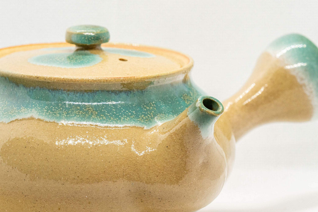 Japanese Kyusu - Turquoise Agano-yaki Do-ake Teapot - 360ml